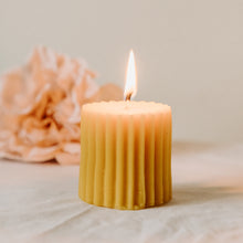 Load image into Gallery viewer, Fluted Beeswax Pillar Candle