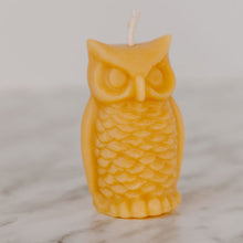 Load image into Gallery viewer, Owl Beeswax Candle
